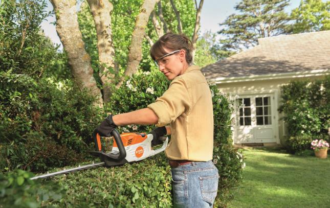 Cortacercos Stihl HSA 50 a batería - Imagen 2